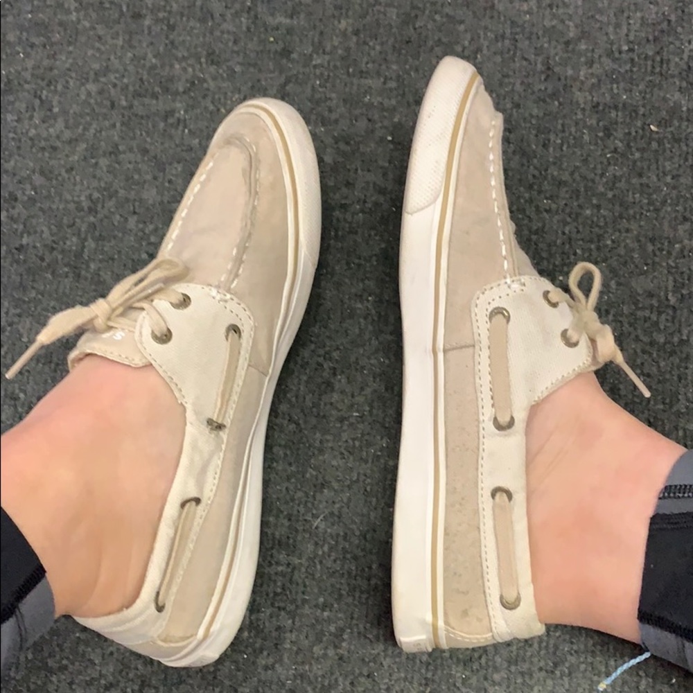 Women’s Light Tan Sperry